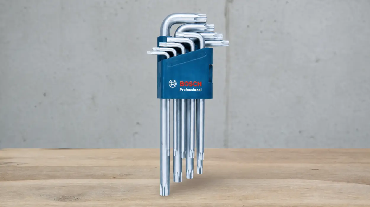 Set de 9 llaves acodadas Torx Bosch Professional para distintos tamaños de tornillo por sólo 15,99€ (-34%)