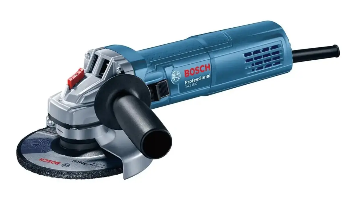 Chollo Amoladora angular Bosch Professional GWS 880 por sólo 50,99€ con envío gratis (-41%)
