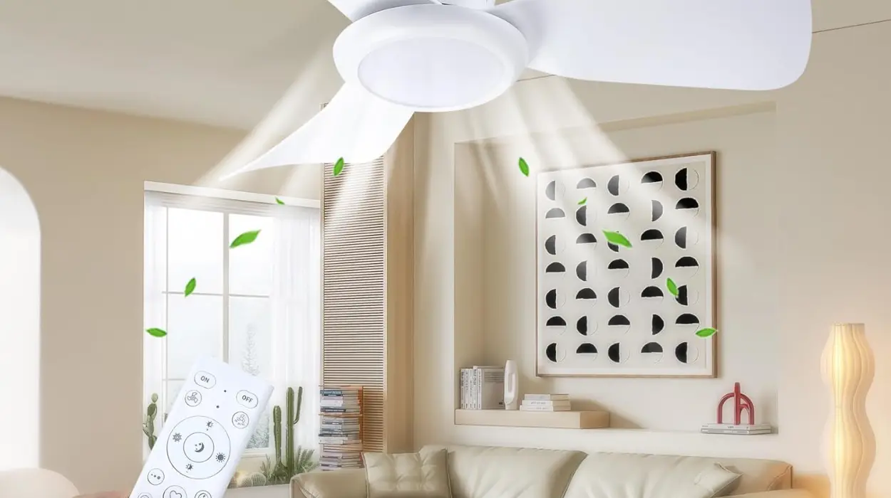 Ventilador de techo Activeallbrite con luz LED de 15W y motor DC por sólo 28,72€ con cupón (-53%)